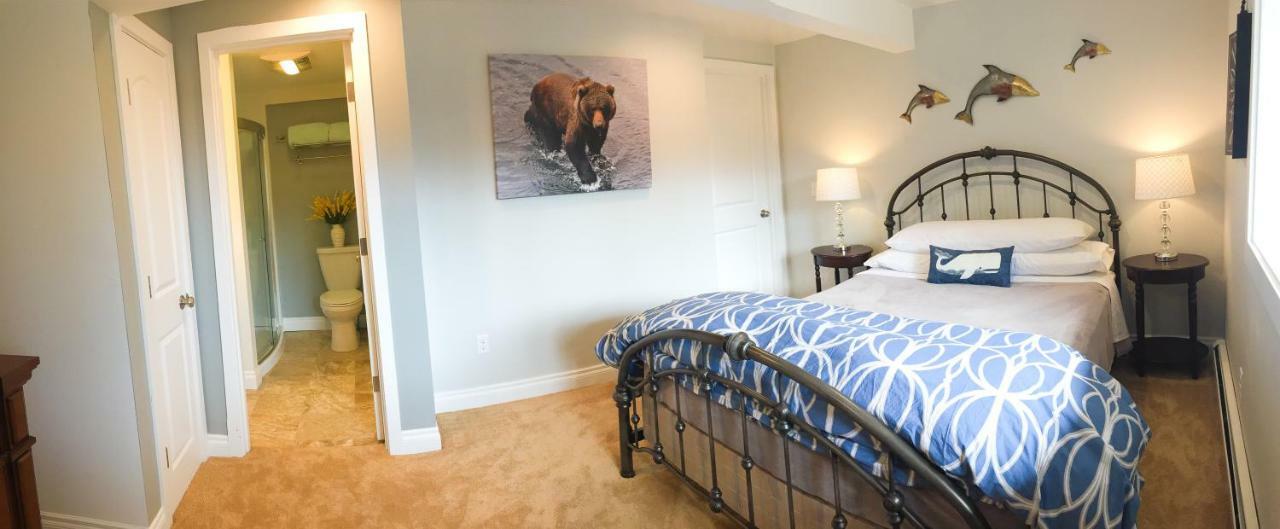 Cranky Crow Bed & Breakfast Kodiak Exterior photo